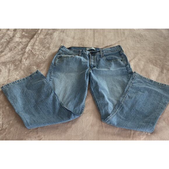 Levis Strauss Signature Blue Jeans 14 SHORT Mid Rise Bootcut Stretch NWT - Picture 2 of 5